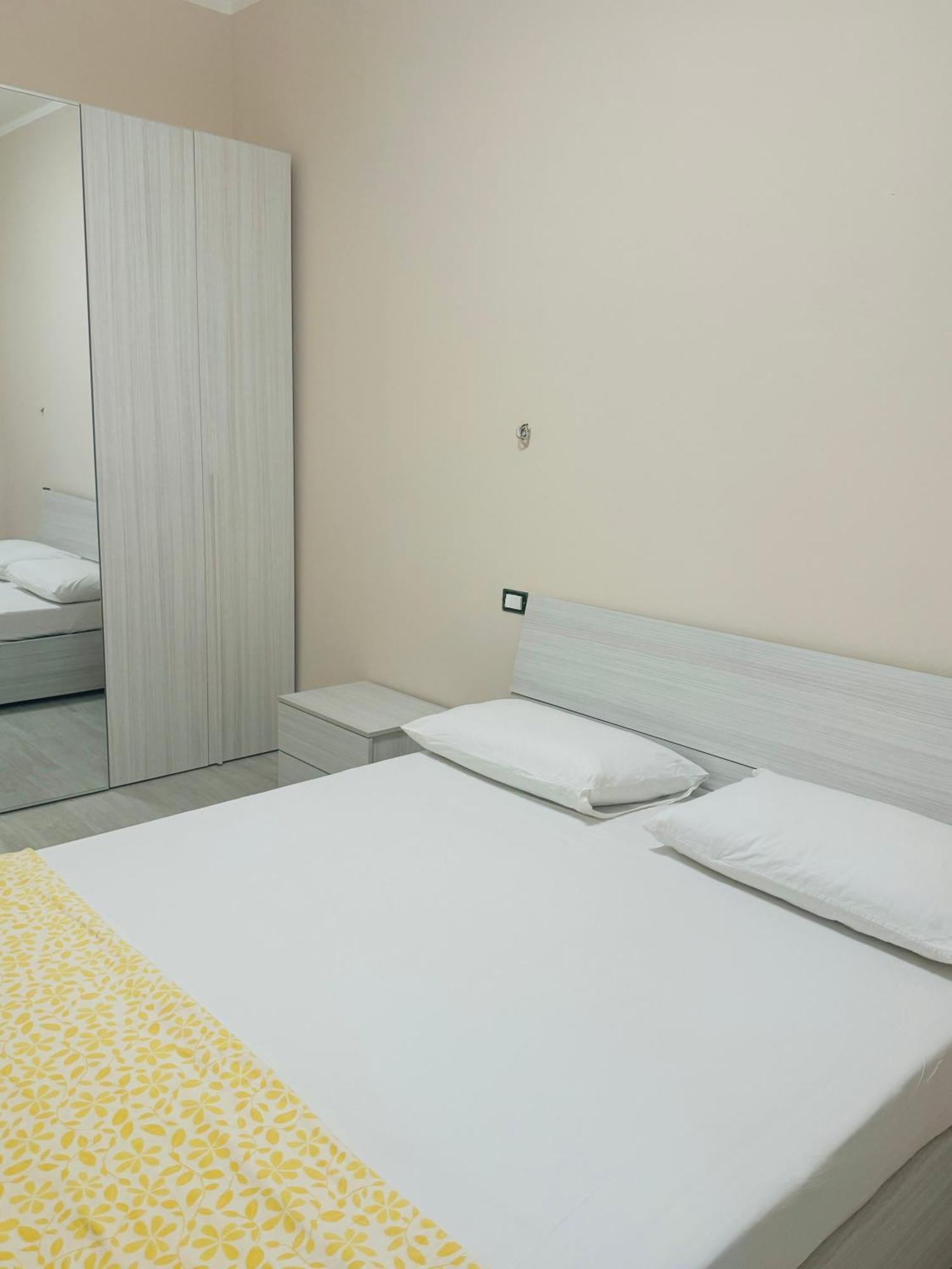 Ferienwohnung Casa Ayden Livorno Exterior foto